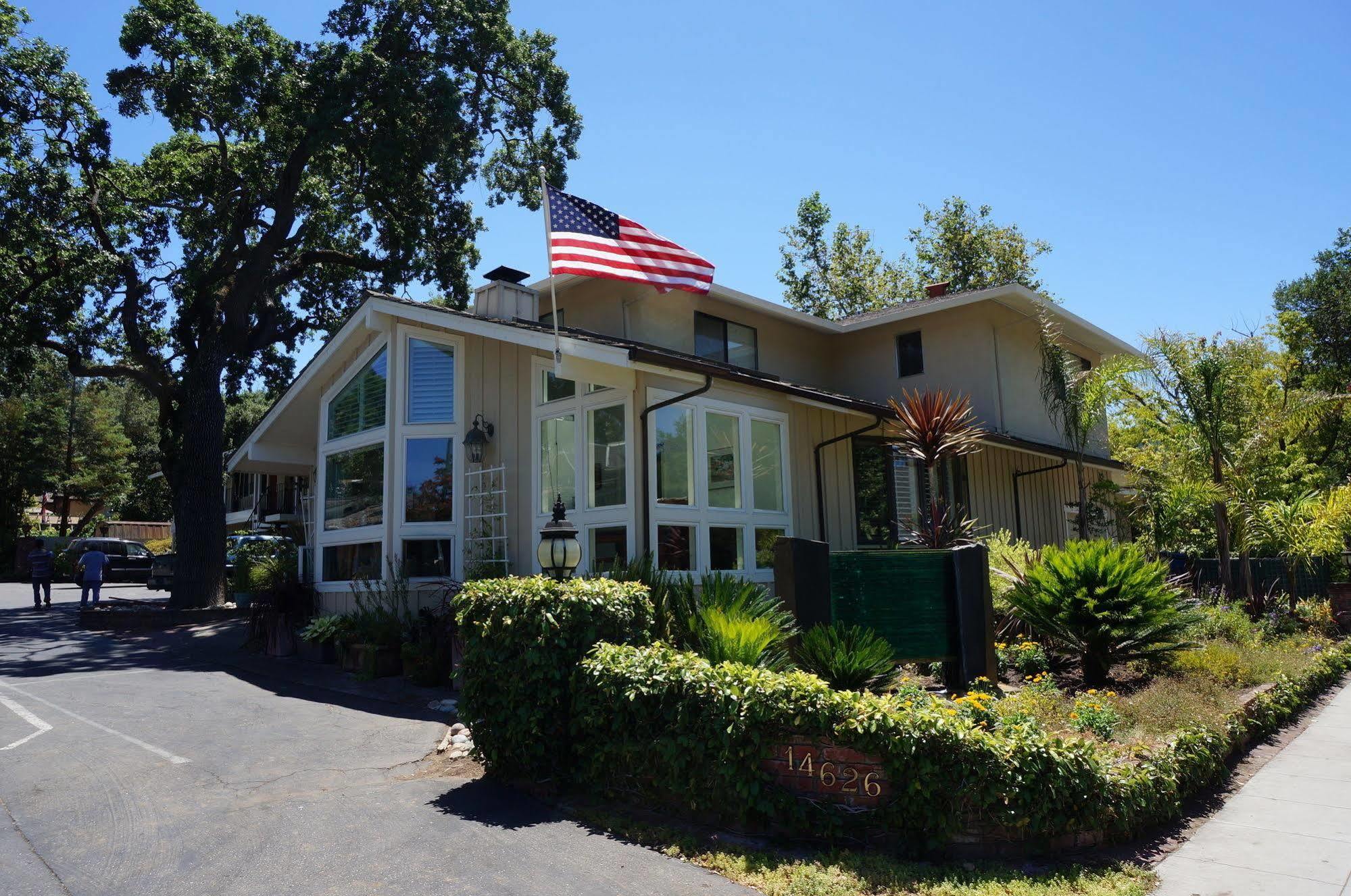Saratoga Oaks Lodge Exterior photo